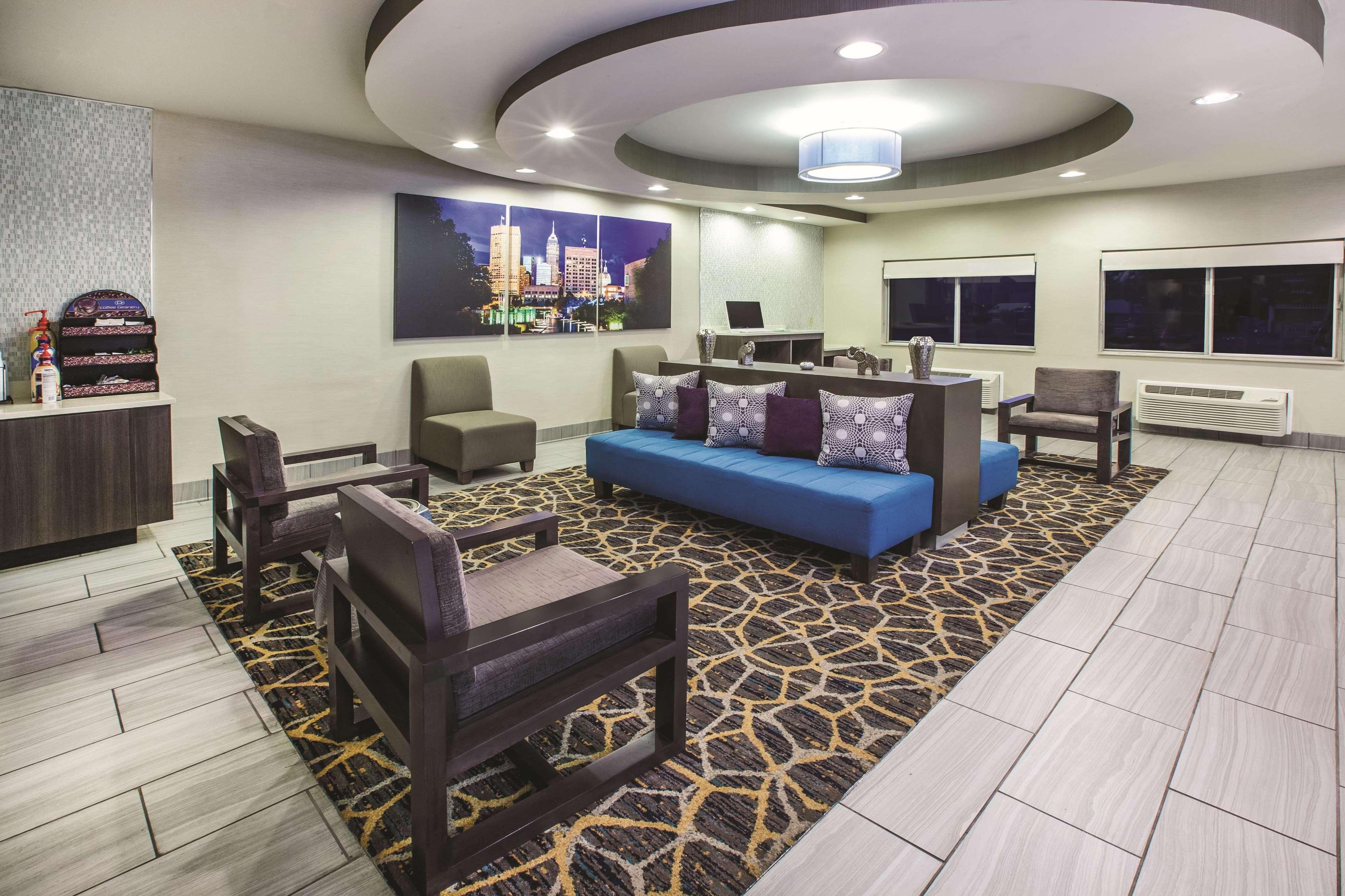 La Quinta Inn By Wyndham Indianapolis North Экстерьер фото